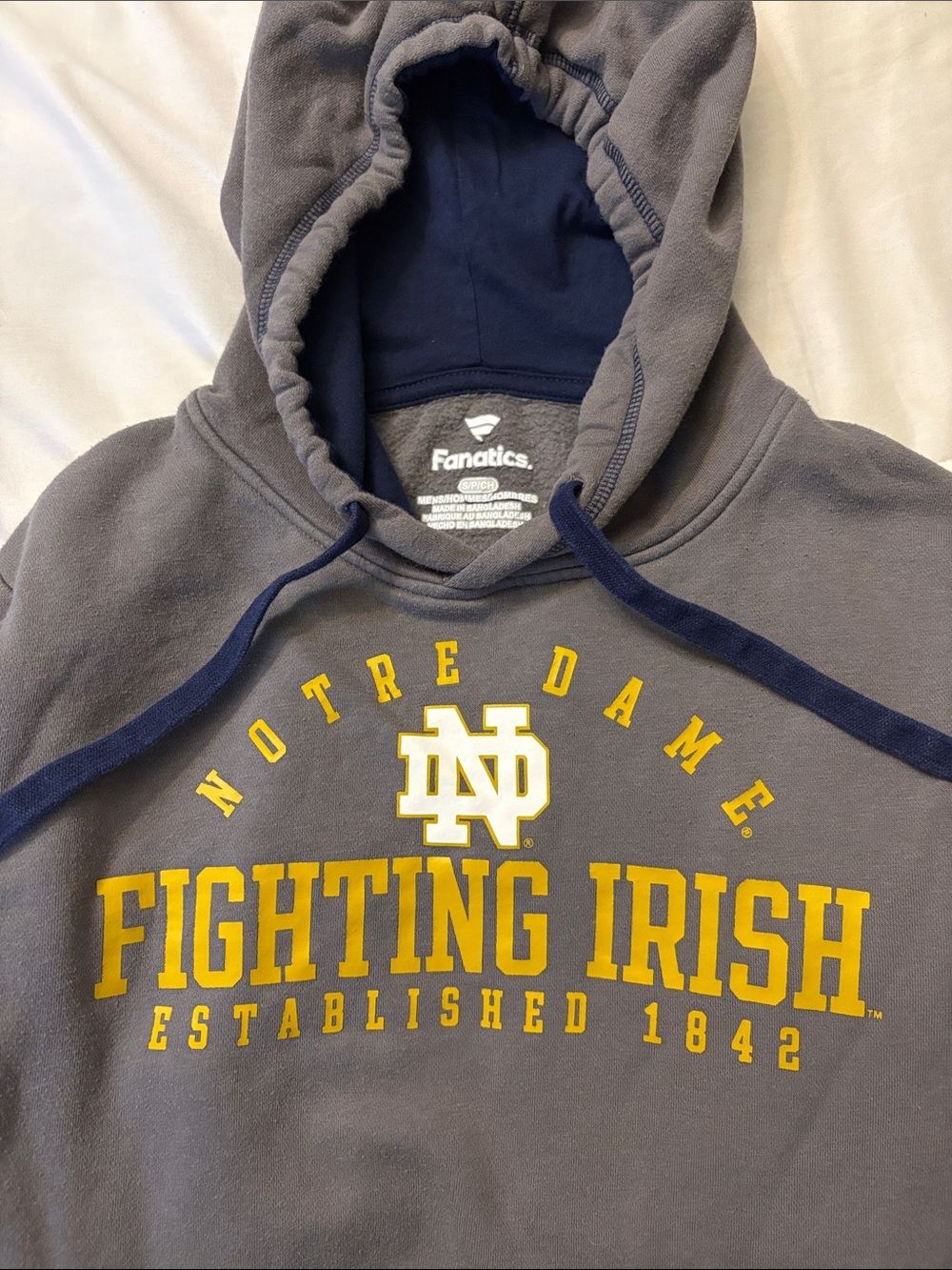 Men’s Small Fanatics Gray Fighting Irish Sweatshirt